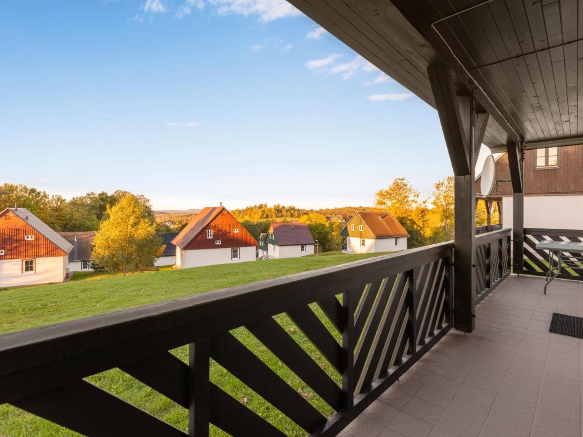 Holiday Home Holiday Hill 51 By Interhome Cista  Kültér fotó