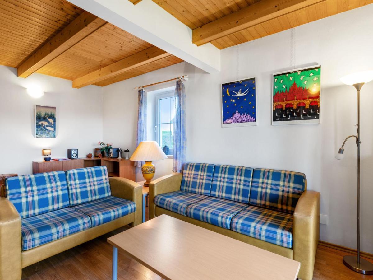 Holiday Home Holiday Hill 51 By Interhome Cista  Kültér fotó